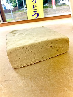 何層にも折り込まれたねり